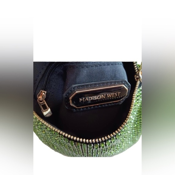 Madison West Knotted Green emerald Rhinestone crystal Dumpling Evening bag new - Picture 5 of 7